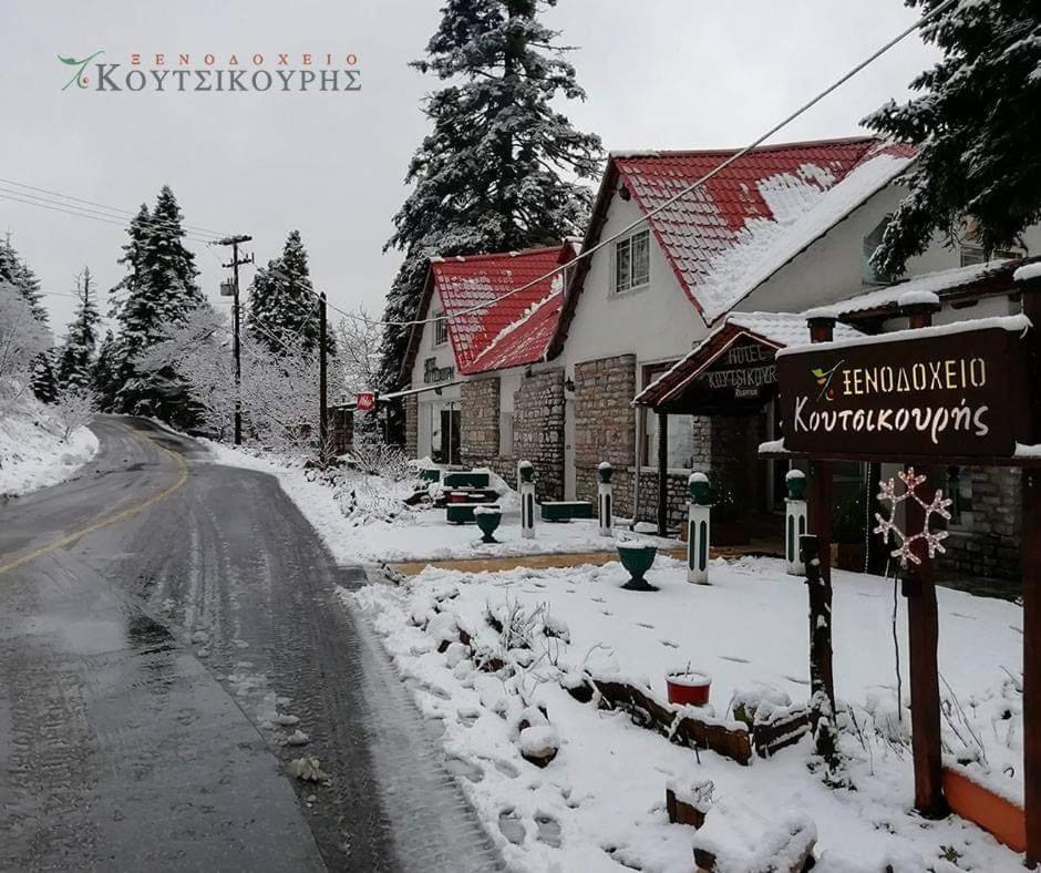 Koutsikouris Hotel Platanakos エクステリア 写真